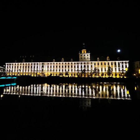 Blue River Apartment - Wroclaw Bagian luar foto