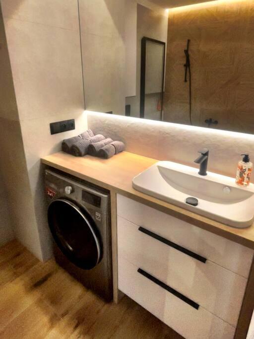 Blue River Apartment - Wroclaw Bagian luar foto